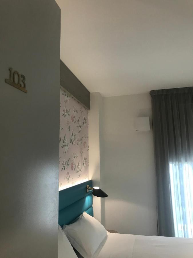 Hotel Villa Hermosa 리치오네 외부 사진