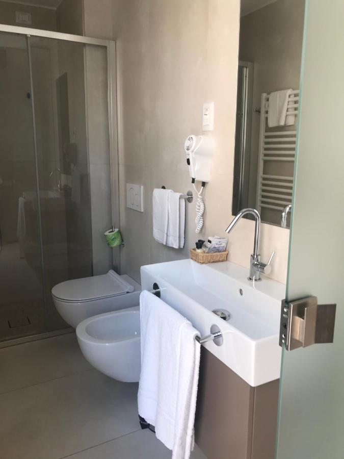 Hotel Villa Hermosa 리치오네 외부 사진