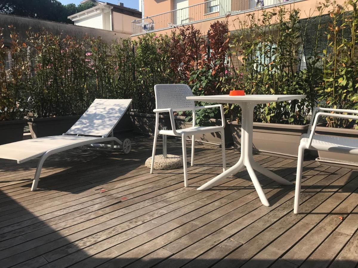 Hotel Villa Hermosa 리치오네 외부 사진
