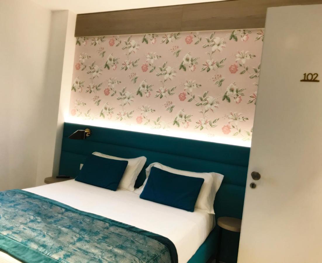 Hotel Villa Hermosa 리치오네 외부 사진