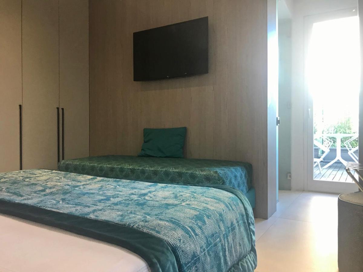 Hotel Villa Hermosa 리치오네 외부 사진