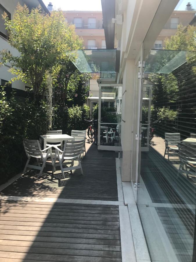 Hotel Villa Hermosa 리치오네 외부 사진