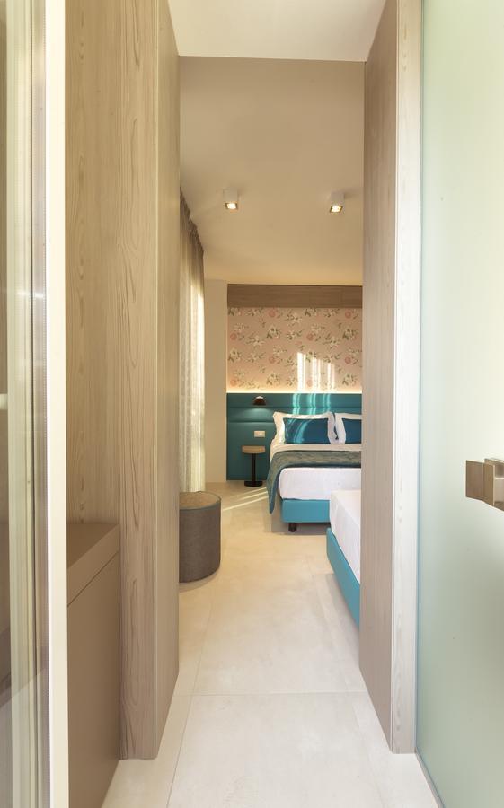 Hotel Villa Hermosa 리치오네 외부 사진